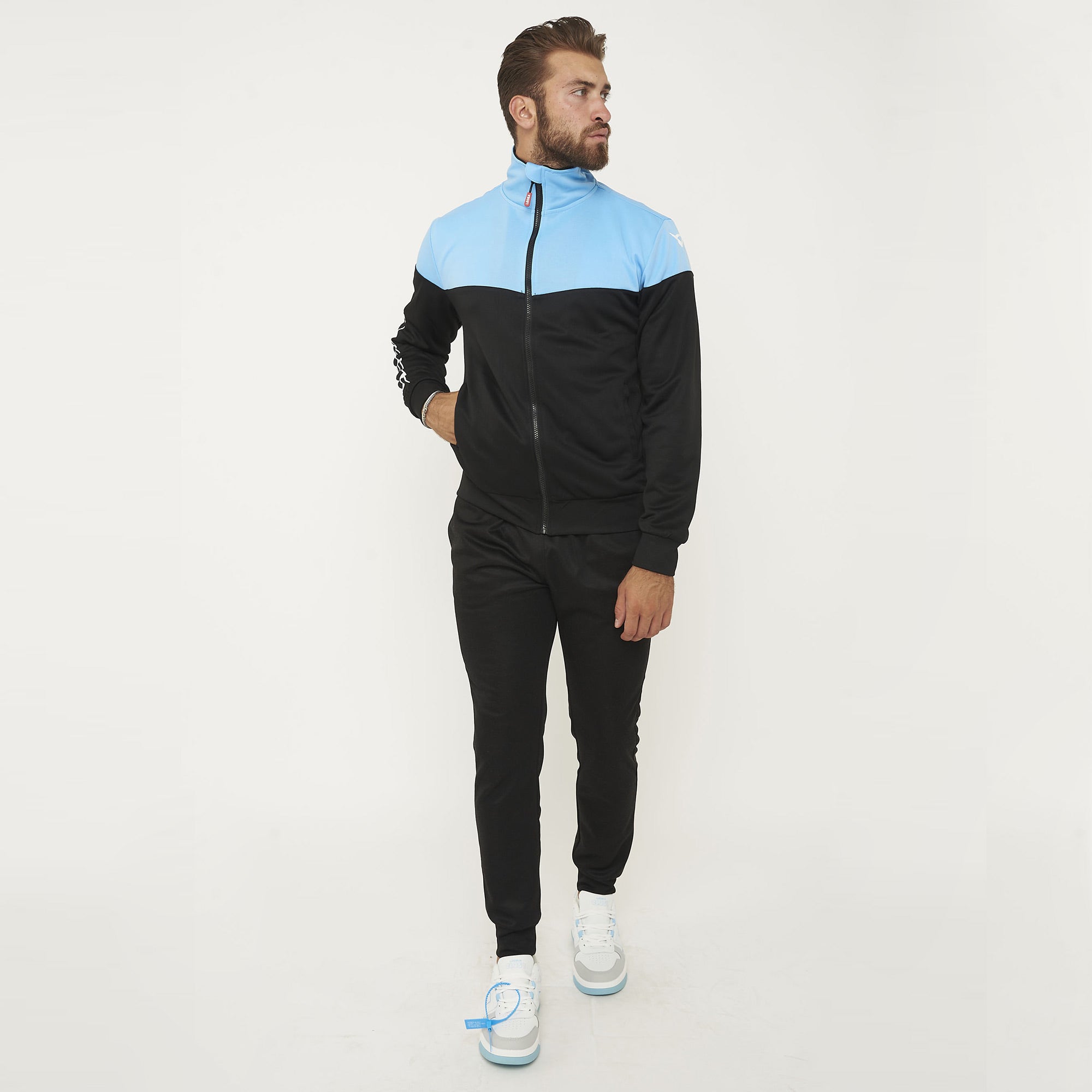 30865ab3e4cd4434bf8f9e0bfe989efa 559367cd c05c 4c59 bda4 40fc6cac0e42