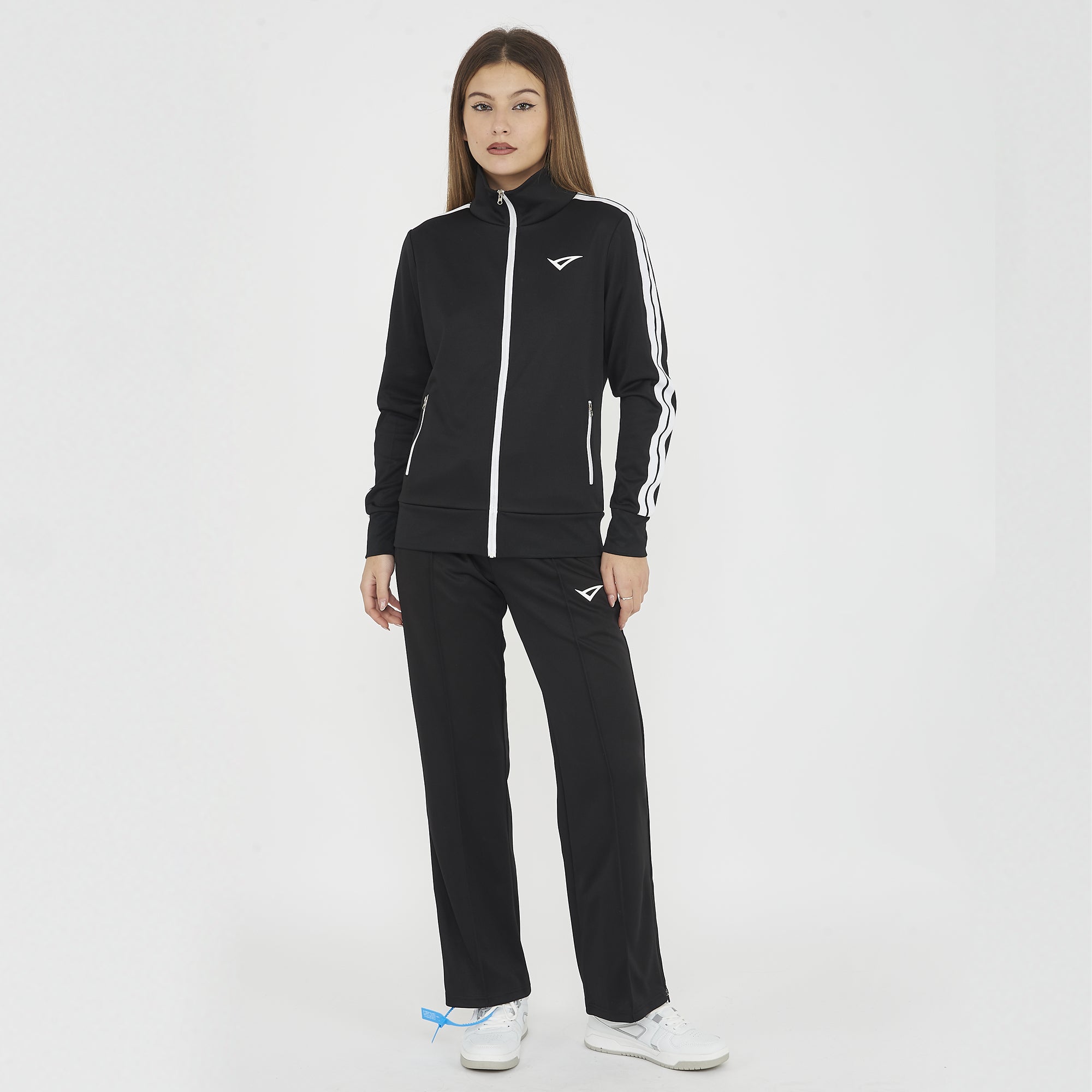 fllw2304 giacca unique 1003 pllw2302 pant stellar woman 0010 front 4f0f04b7 dc82 440b 923f 0ba81a5ce5ec